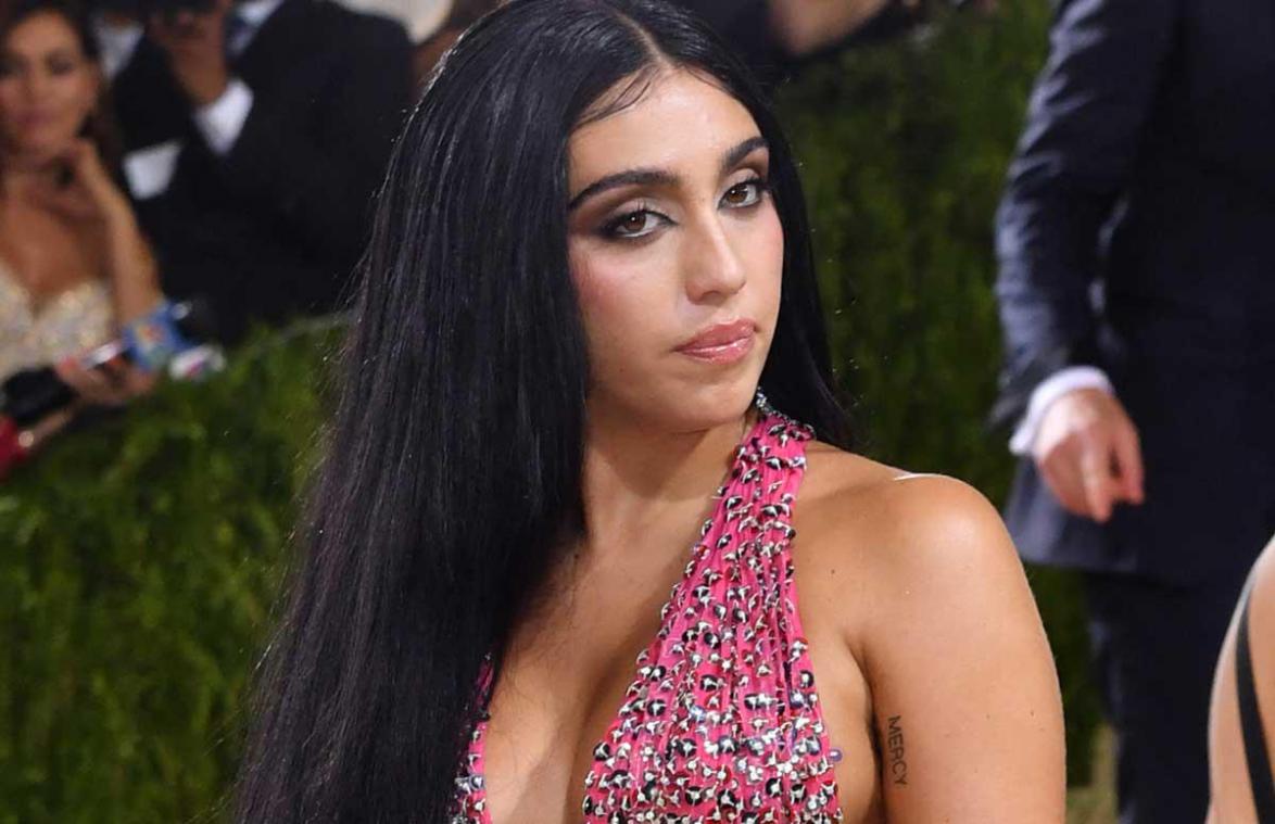 Dochter van Madonna woedend over DEZE foto: «Nu gaat mijn moeder te ver!»
