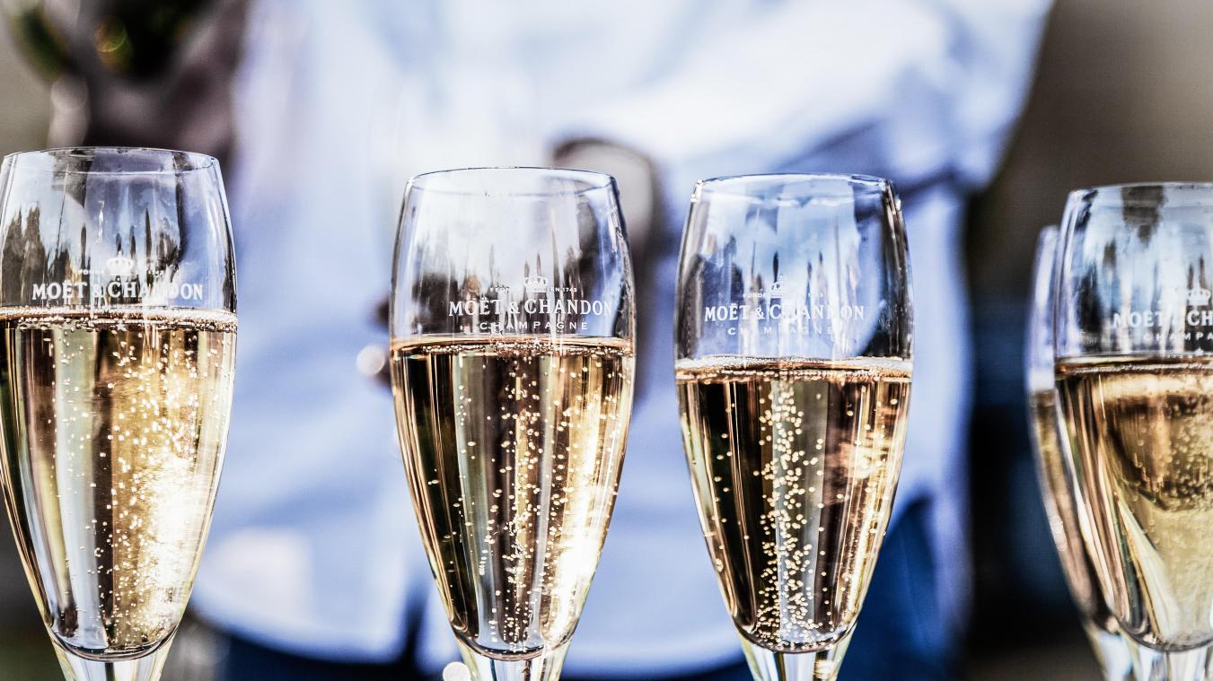 Hier vind je de goedkoopste bubbels voor de feestdagen