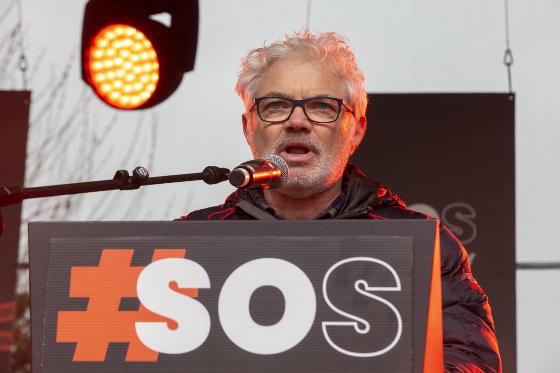 Cultuursector blijft niet bij pakken zitten en dient vordering tot schorsing in bij de Raad van State