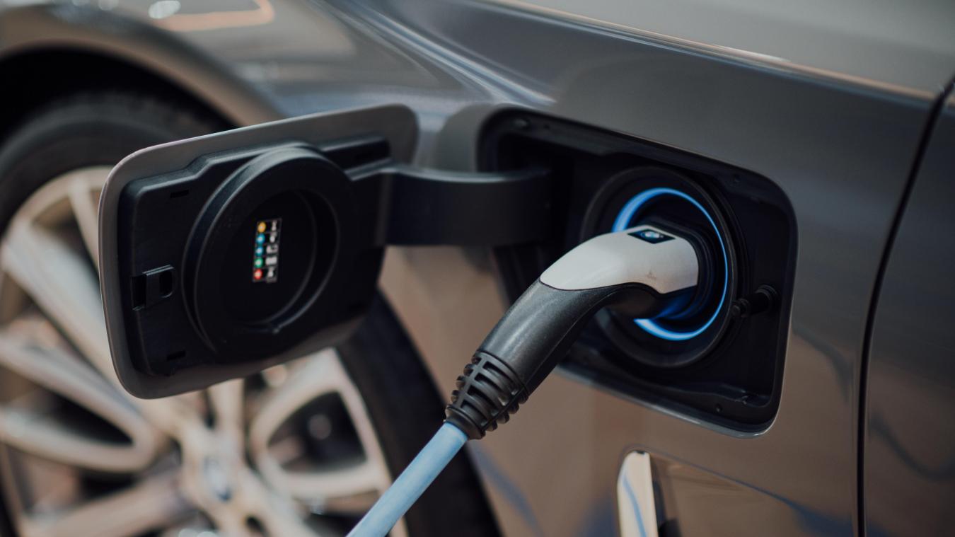 «Rush op elektrische bedrijfswagens»