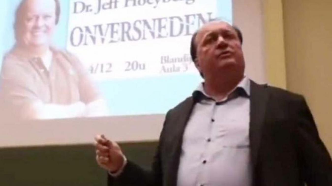 Jeff Hoeyberghs veroordeeld tot 10 maanden cel voor seksistische lezing