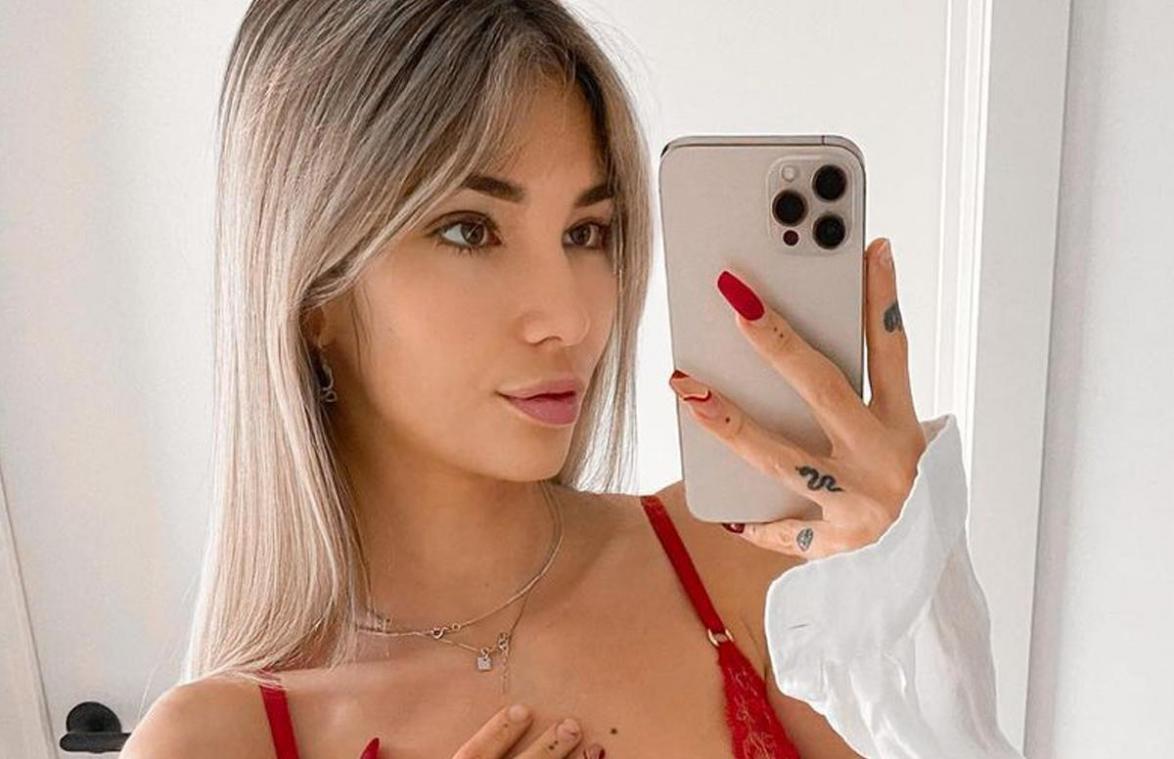 ‘Temptation’-Amber poseert in doorzichtige lingerie: «Staat je prachtig!» (foto)
