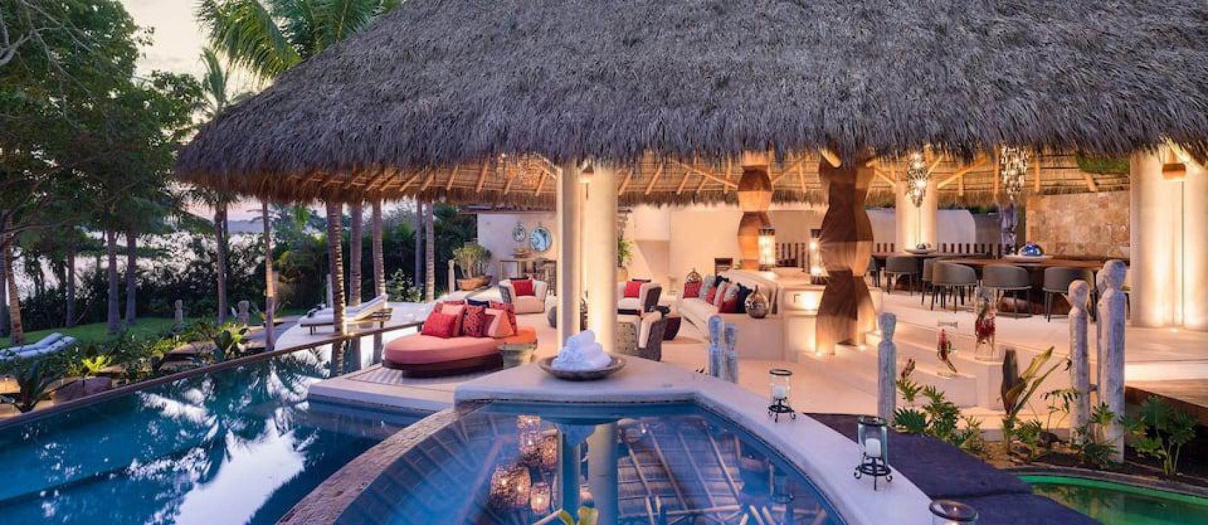 Nachtje logeren in de villa van ‘Too Hot To Handle’? Daar moet je dan een flink bedrag voor neertellen