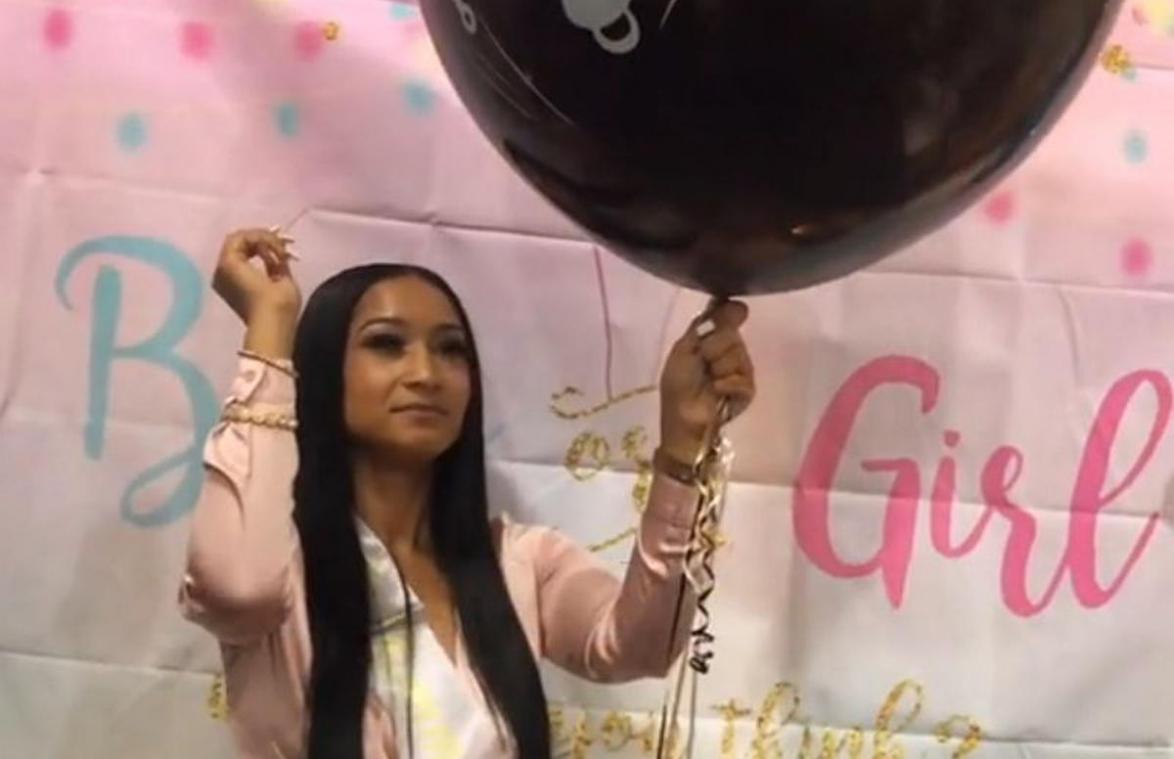 Vrouw woedend nadat moeder haar gender reveal ‘verpest’: «Ik wilde zo graag een dochter» (video)