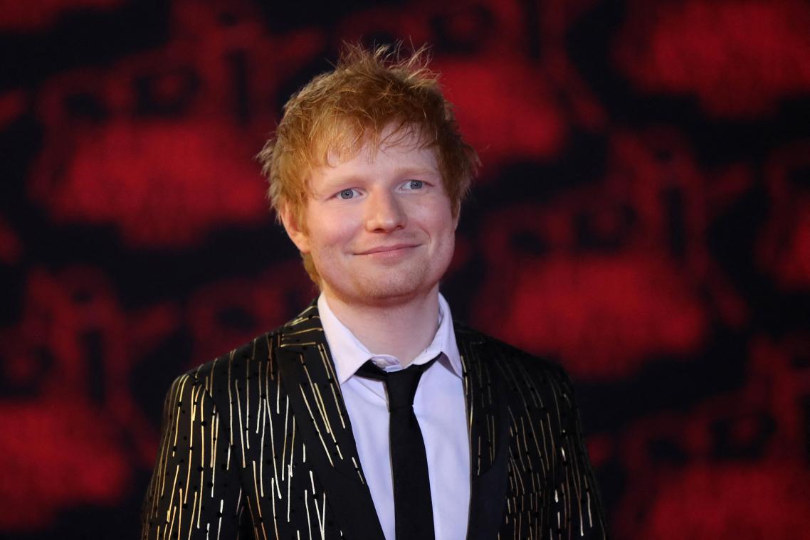 BIZAR. Ed Sheeran bouwt eigen kerkhof