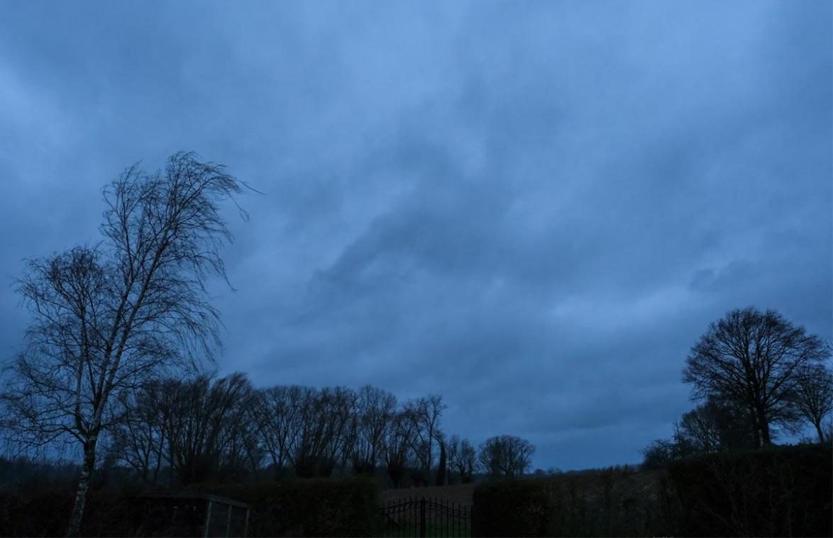 Frank Deboosere waarschuwt voor storm Eunice: «Blijf binnen!»
