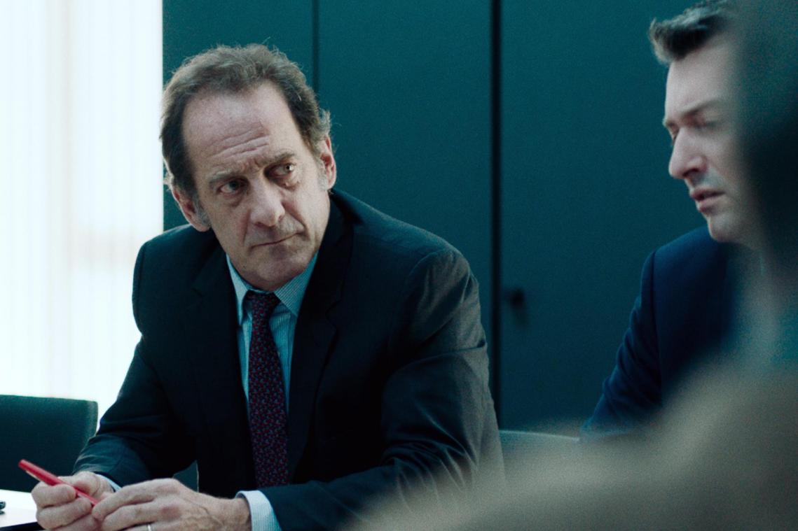 MOVIES. Regisseur Stéphane Brizé duikt met ‘Un autre monde’ in de bedrijfswereld: «De film kijkt de rijke mensen recht in de ogen»