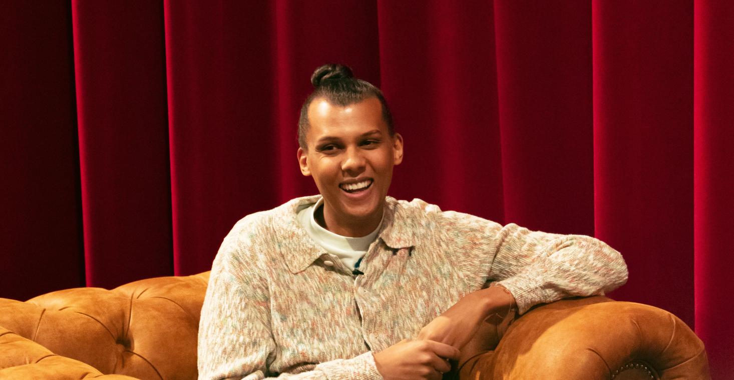 SOUNDCHECK. Stromae stelt zijn gloednieuwe album voor: «Ik wist dat ik moest terugkeren toen ik jaloers werd op Billie Eilish»
