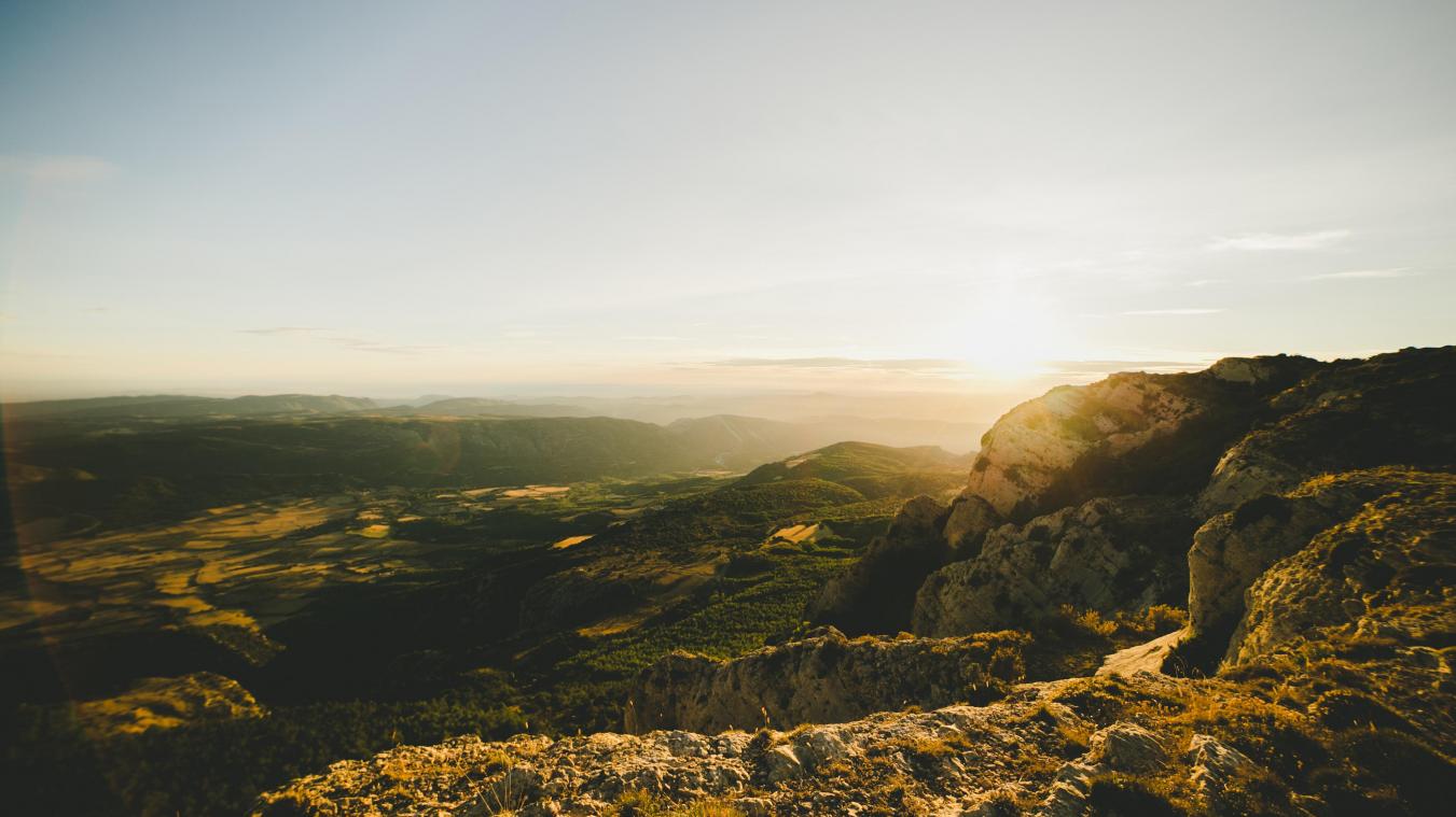 Zomeren in Spanje? Deze streek geeft digital nomads gratis onderdak