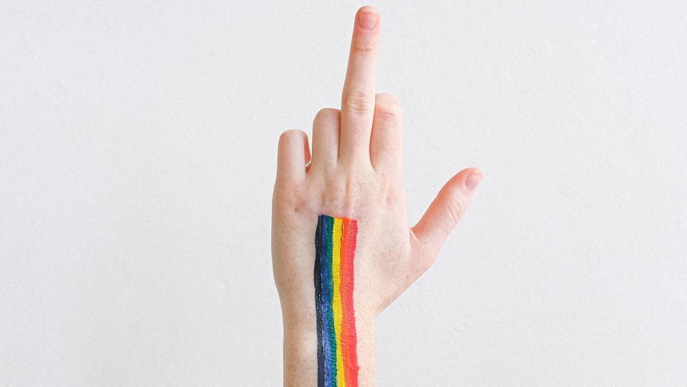 Dit LGBT+-café weigert om van naam te veranderen: «Onze opgestoken middelvinger voor Poetin»