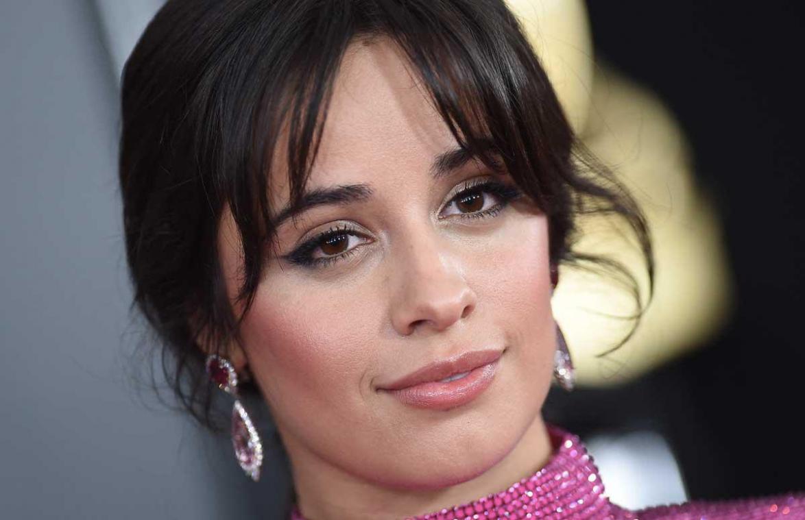 Camila Cabello waagt zich op straat in weinig verhullende outfit: «Hoe kan je zo mooi zijn?!» (foto)