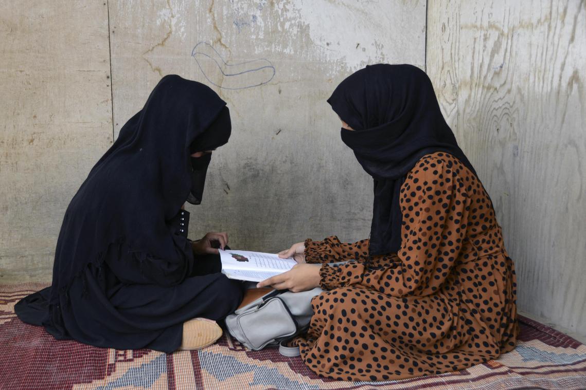 Taliban voeren gendersegregatie in pretparken in: mannen en vrouwen niet meer samen welkom