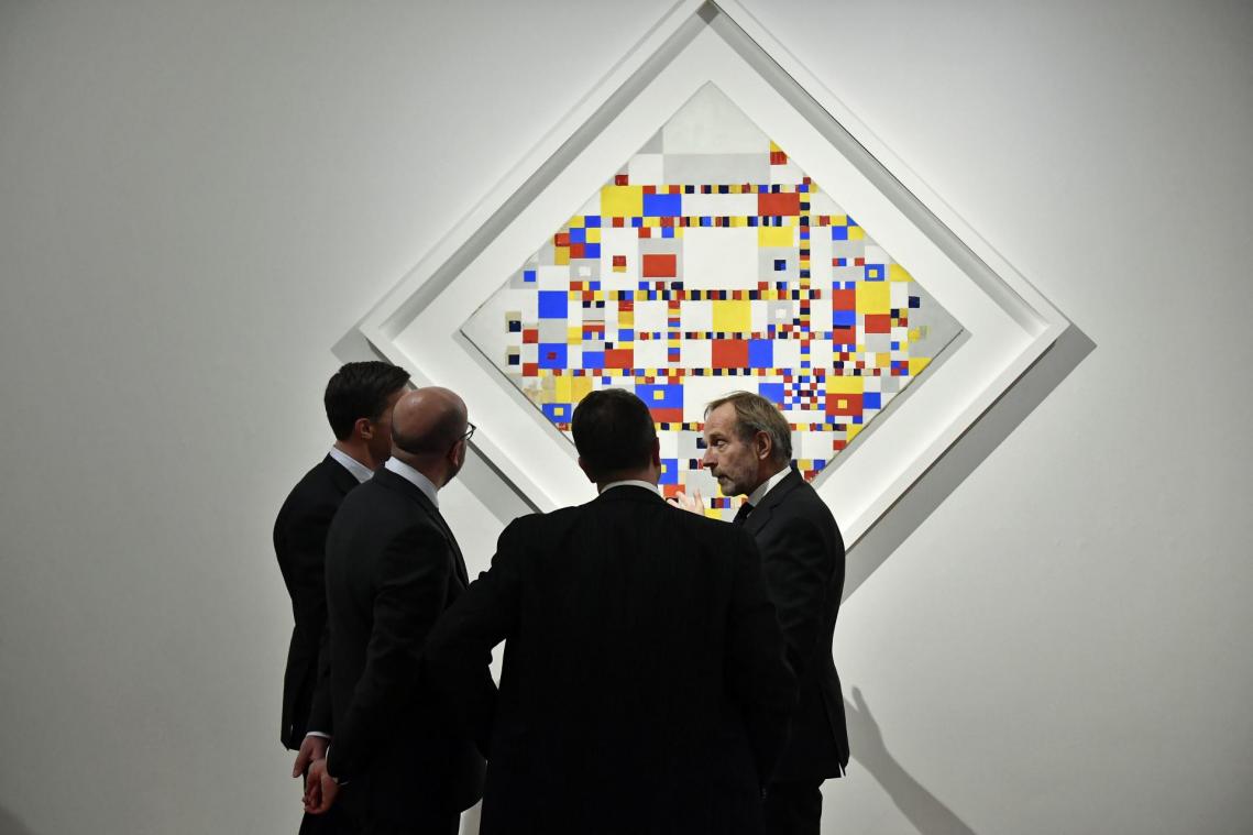 Nederlandse tentoonstelling ‘Rondom Mondriaan’ geeft ogen, maar ook oren en neus de kost
