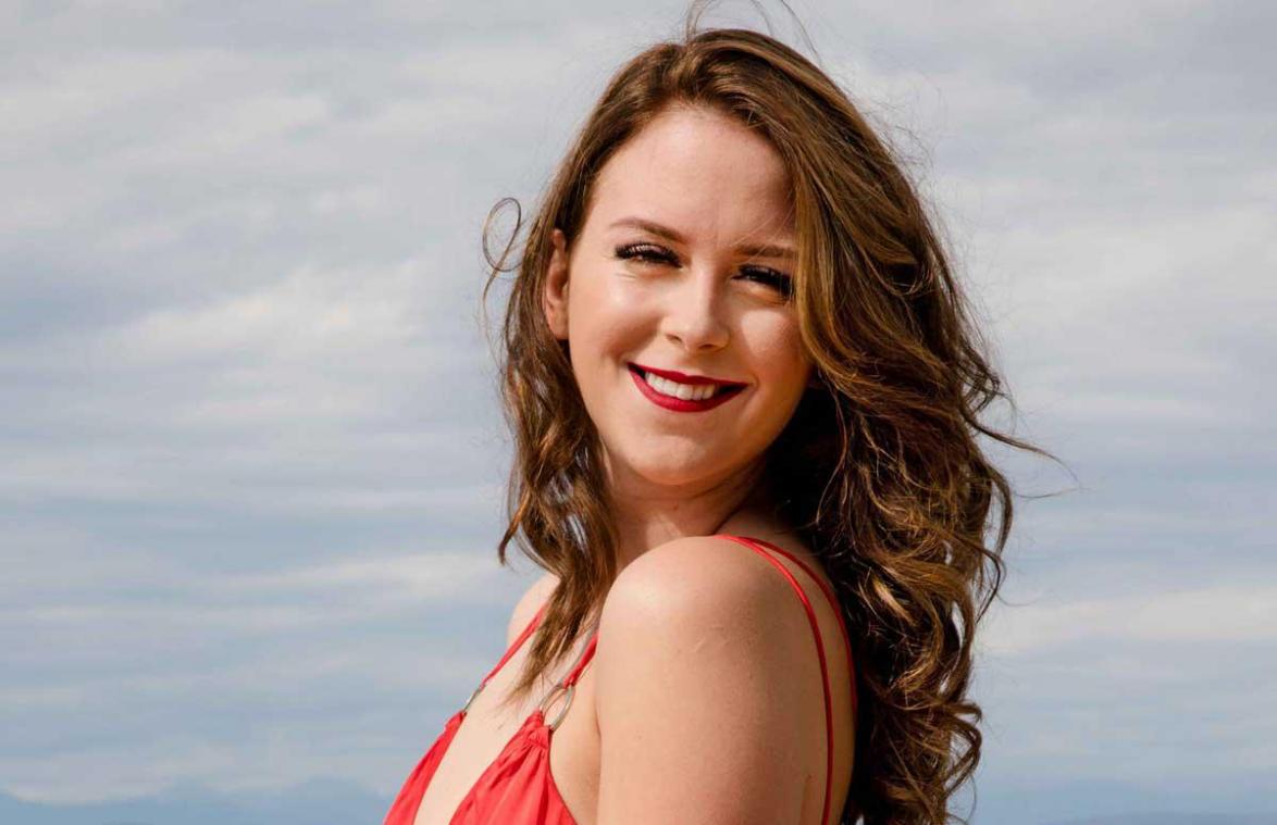 Margaux uit ‘De Bachelor’ deelt opvallende foto: «Ja, dit is mijn natuurlijke haarkleur»