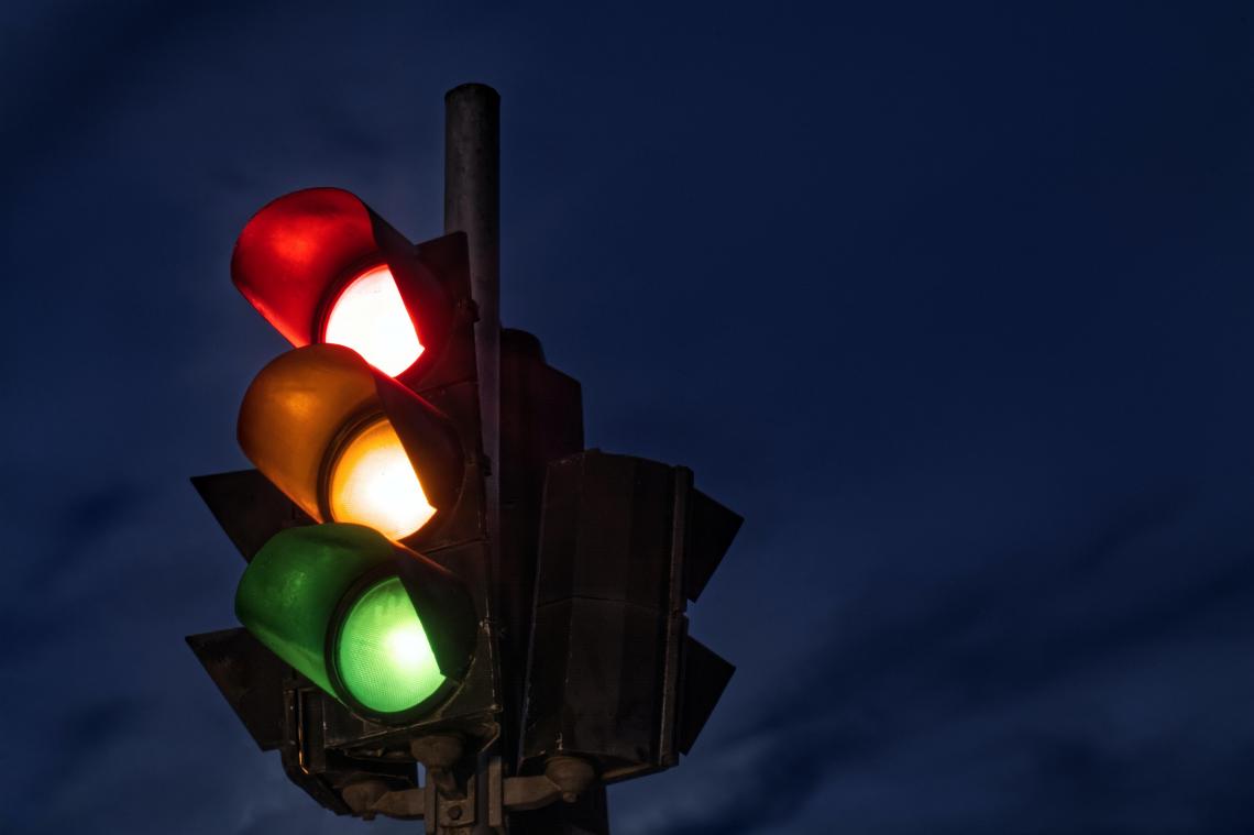 Intelligente verkeerslichten op komst in het najaar: «een grote stap vooruit richting een verkeersveiliger Vlaanderen»