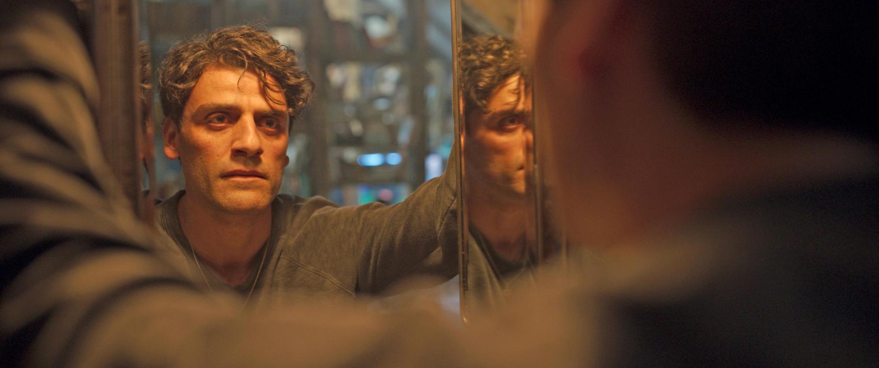 SERIES. Oscar Isaac geeft Marvel een nieuwe kans: «‘Moon Knight’ bestaat al sinds 1975, maar ik had er nog nooit van gehoord»