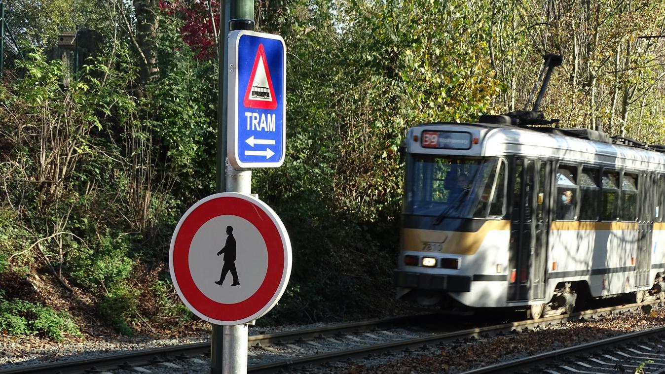 Slechts één metrolijn in dienst bij de MIVB door vakbondsactie, ook tram- en busnetwerk sterk verstoord