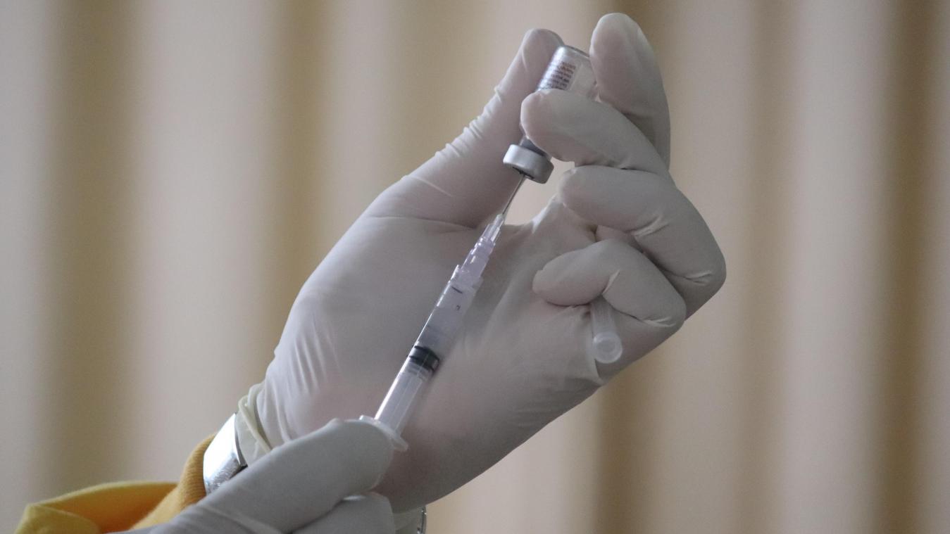 STUDIE. Bescherming tegen omikron neemt enkele maanden na booster met Pfizer weer af