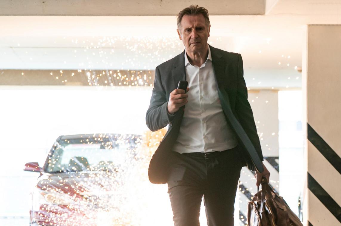 MOVIES. Martin Campbell verfilmt ‘De Zaak Alzheimer’ met ‘Memory’: «Waarom zou je knoeien met een scenario dat zo goed in elkaar steekt?»