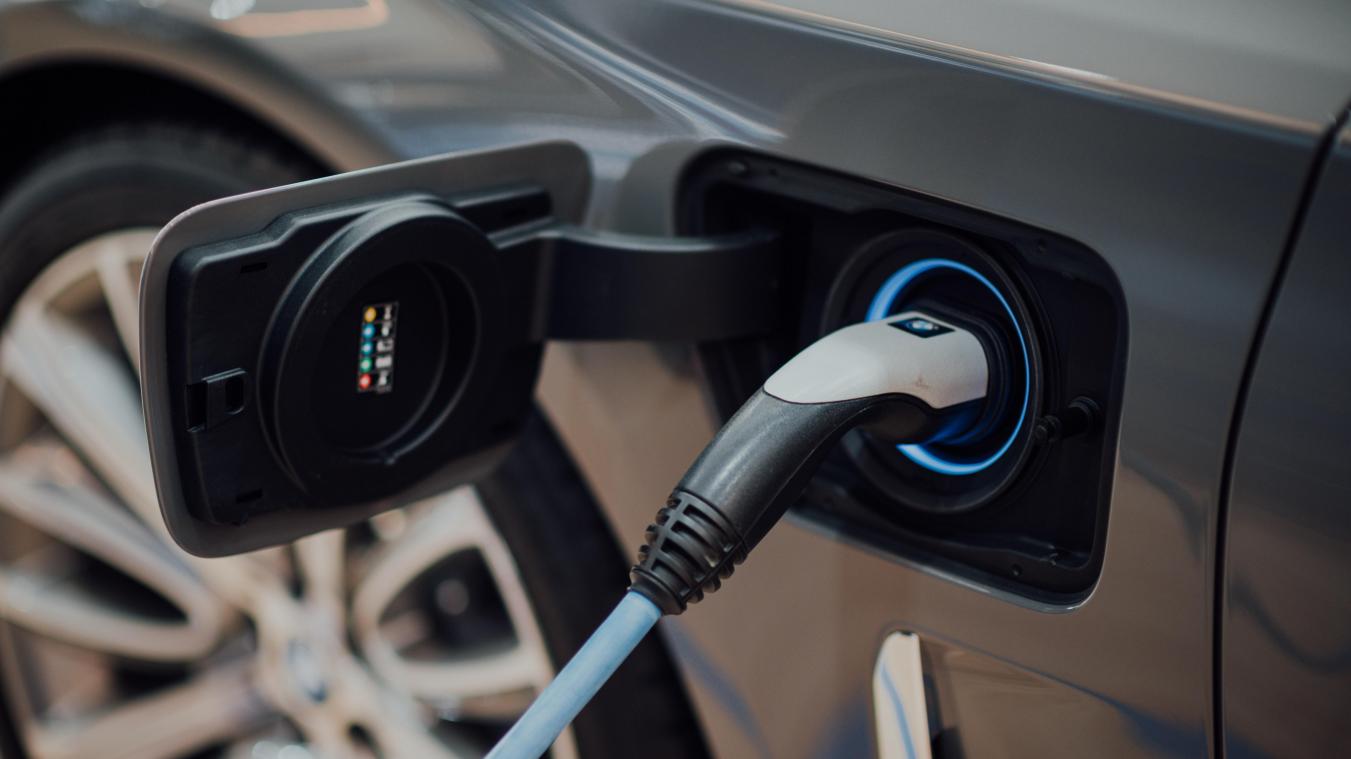 Ruim één op drie bedrijven krijgt wagenpark niet elektrisch tegen 2026