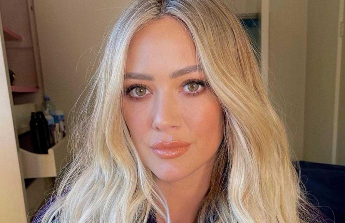Hilary Duff poseert poedelnaakt in magazine: «Ik wist dat dit me angst zou inboezemen»