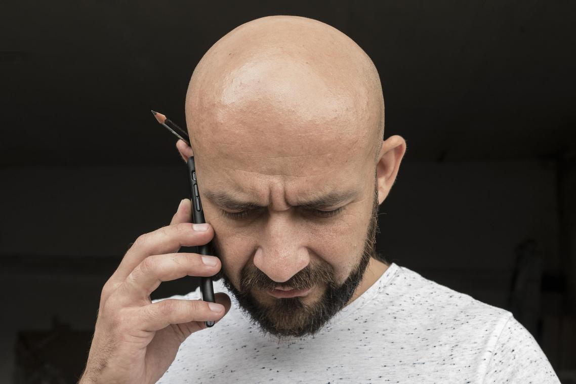 BIZAR. Een man ‘kaal’ noemen geldt als discriminatie, oordeelt arbeidsrechtbank