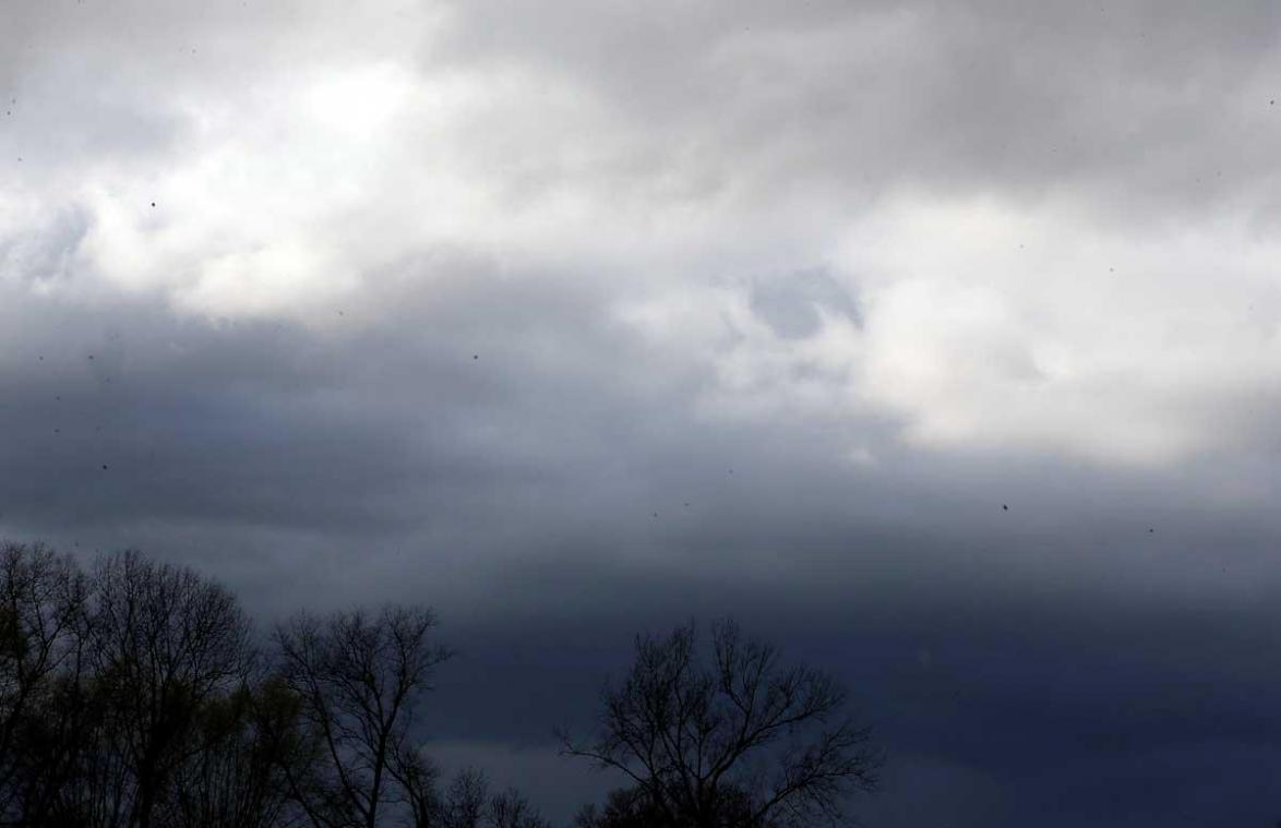 Hier kan je LIVE zien waar het zwaarste onweer in ons land zich bevindt