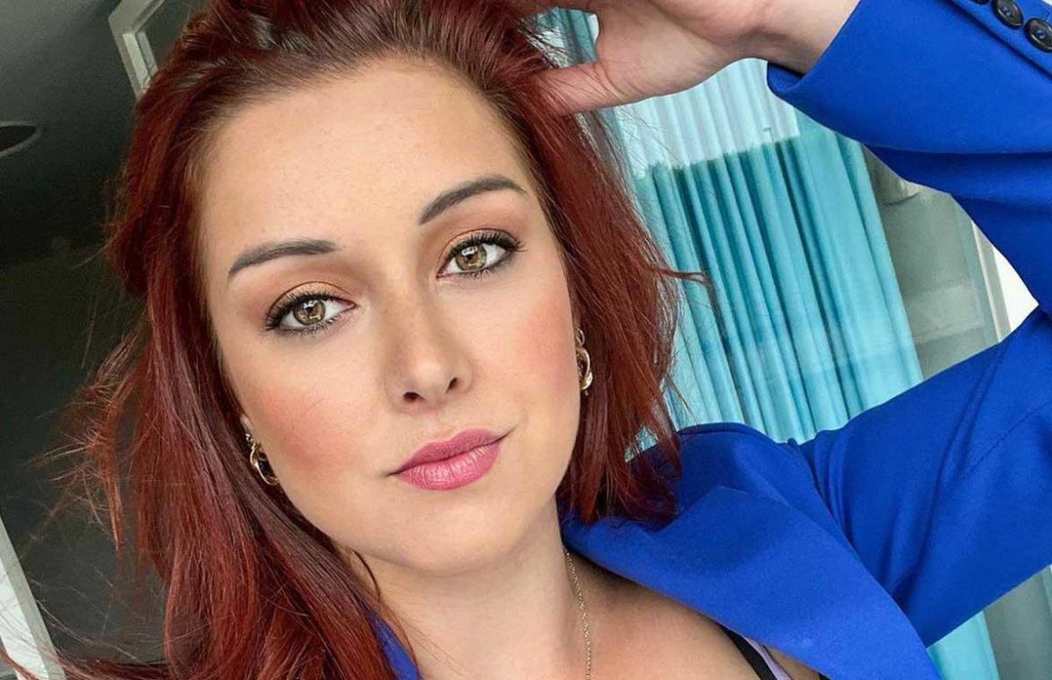Lotte Vanwezemael verbluft in diep uitgesneden jurk: «Daar wordt een mens stil van» (foto)