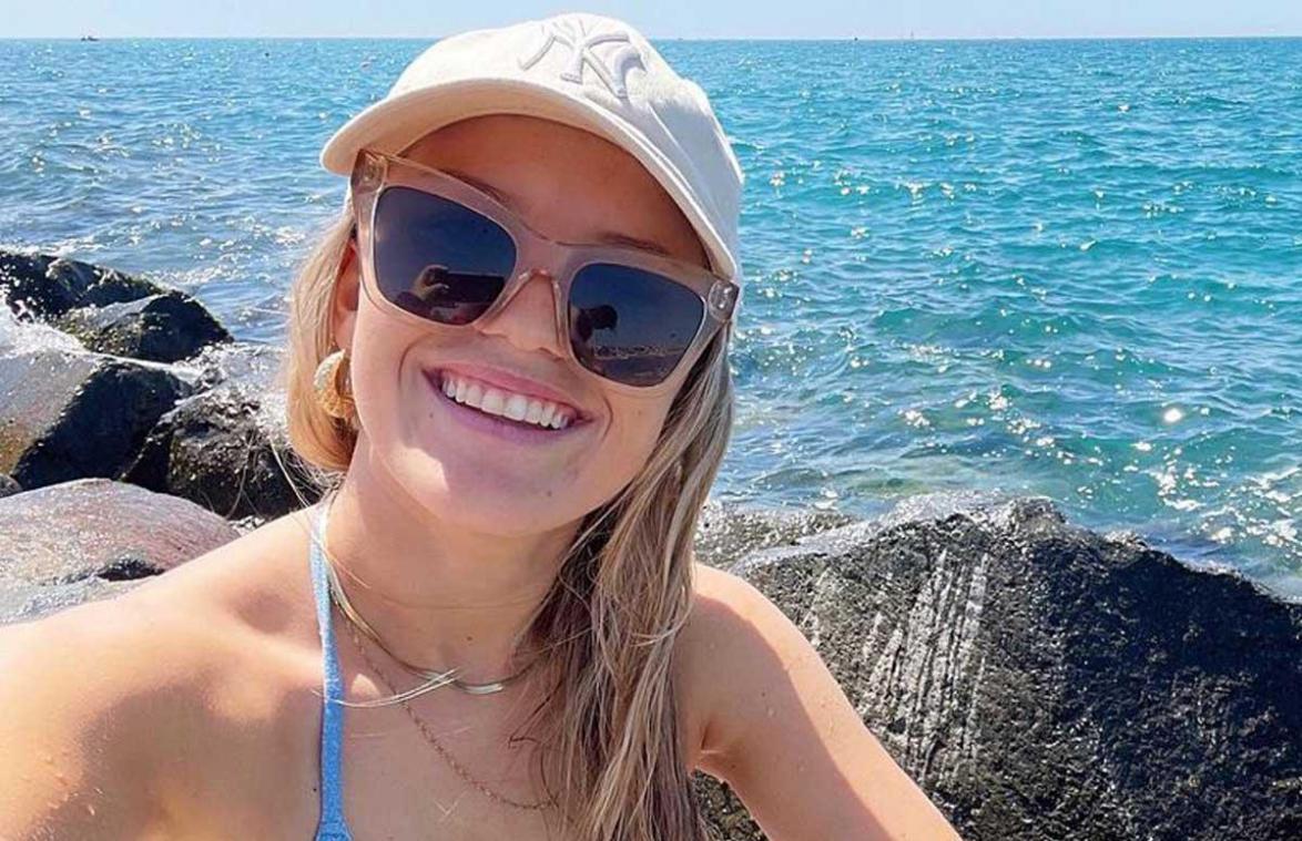 Amber uit ‘Boer zkt Vrouw’ verbaast volgers met vakantiefoto: «Zijn jullie nu tóch een koppel?»