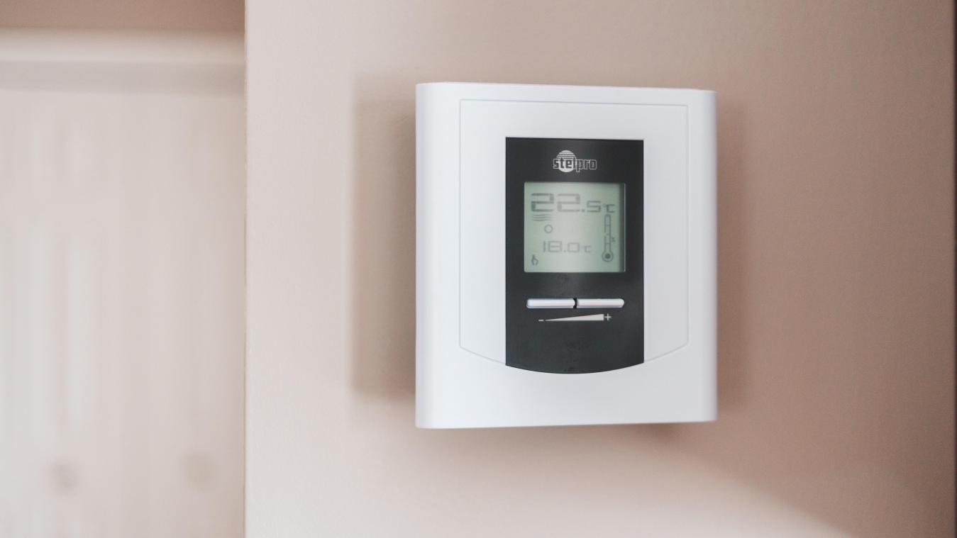 Meer dan een kwart van de Belgen zette verwarming dit jaar lager
