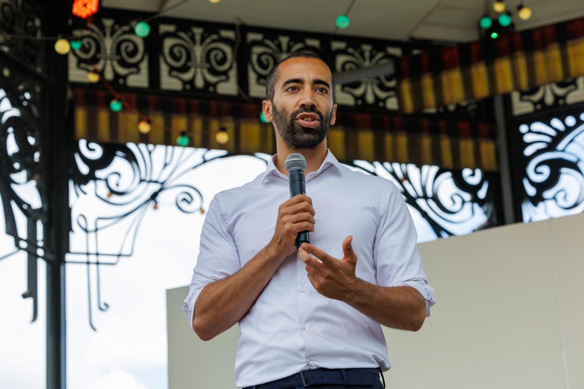 Sammy Mahdi legt gemeenschapsdienst voor asielzoekers opnieuw op tafel