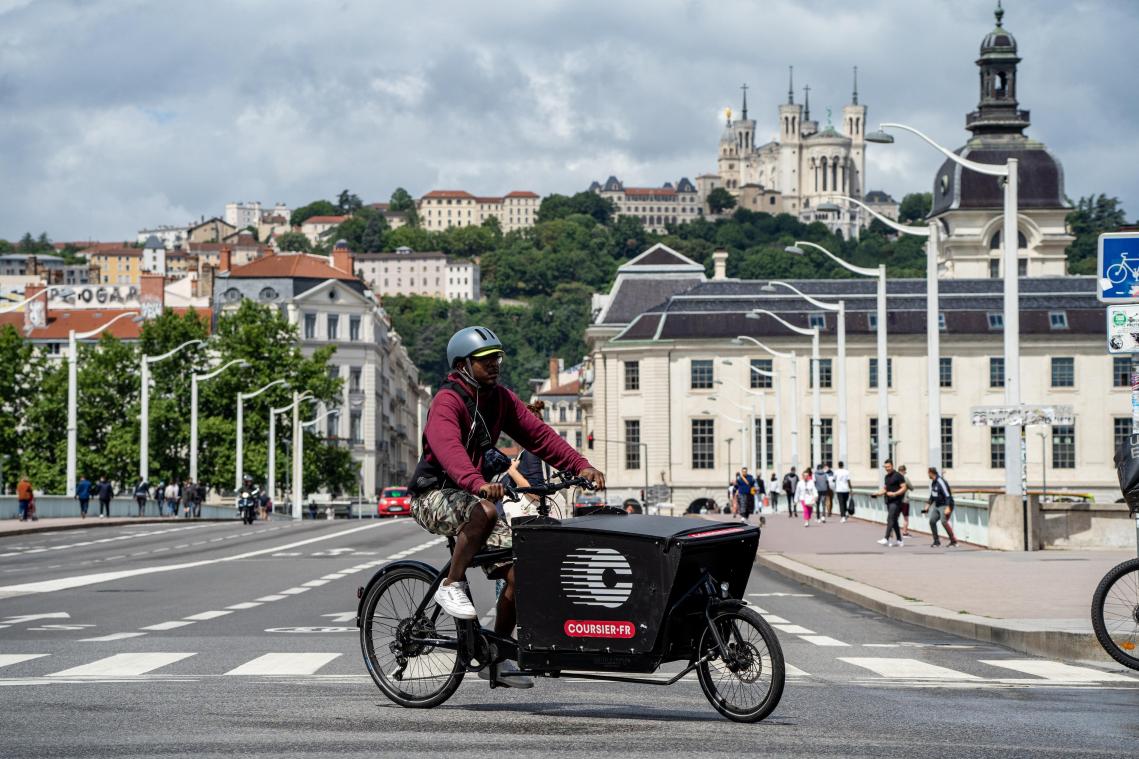 Cambio stelt nu ook bakfietsen te huur in Brussel