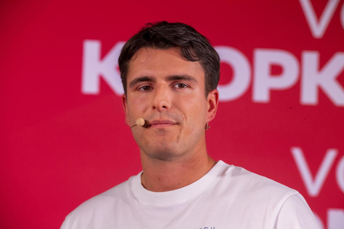 Conner Rousseau over zijn datingleven: «Ik krijg elke dag oneerbare voorstellen»