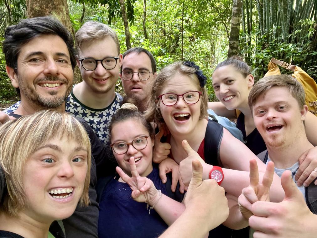 Nieuw seizoen ‘Down The Road’ trekt naar Thailand: Maak kennis met de zes nieuwe reisgenoten van Dieter