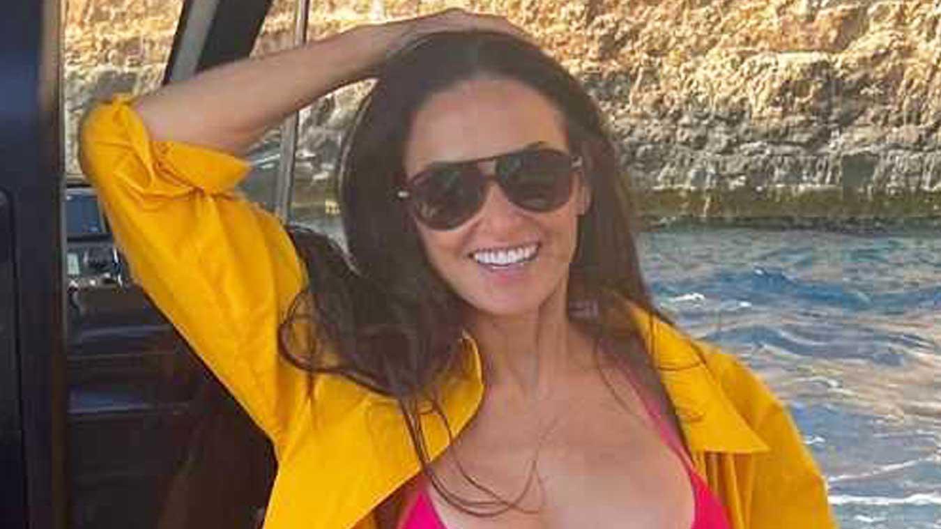 Demi Moore verbaast volgers in bikini: «Hoe is het mogelijk dat jij 59 bent?!» (foto)