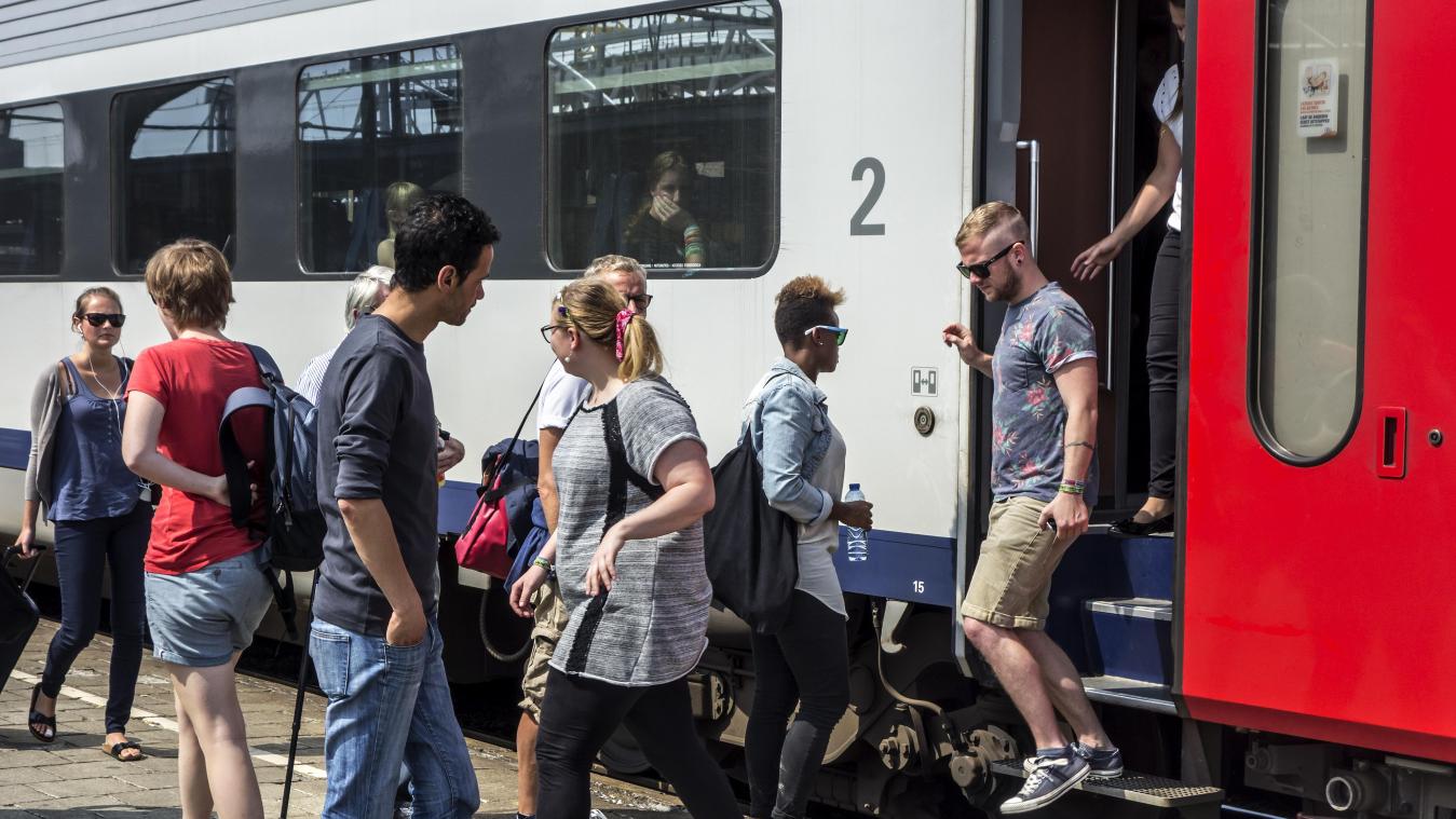 NMBS legt woensdag en donderdag extra treinen in naar kust