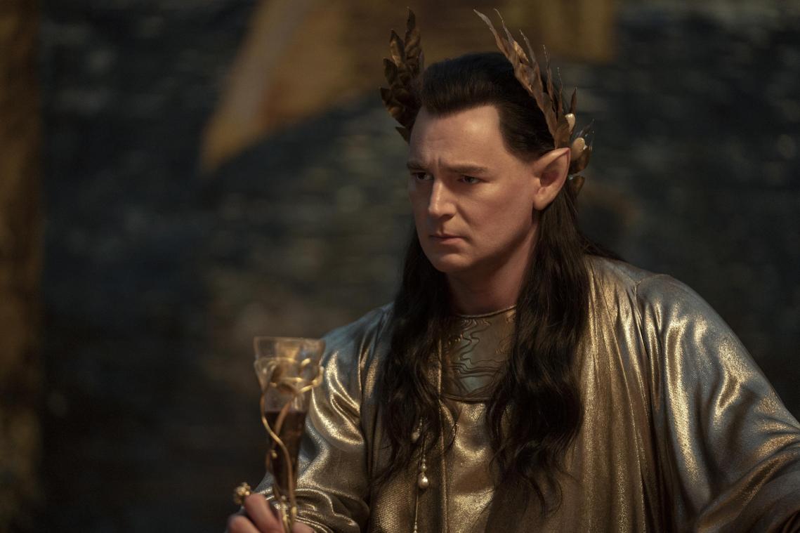 SERIES. Benjamin Walker speelt elfenkoning in langverwachte ‘The Rings of Power’: «Ik ben geobsedeerd door Tolkien sinds ik als kind ‘The Hobbit’ las»