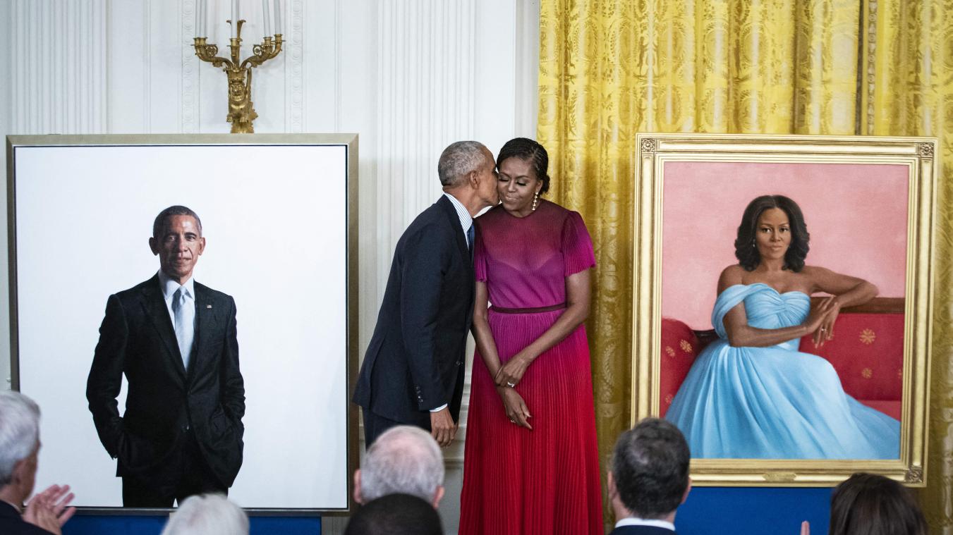 Obama’s hebben (eindelijk) portret in Witte Huis onthuld