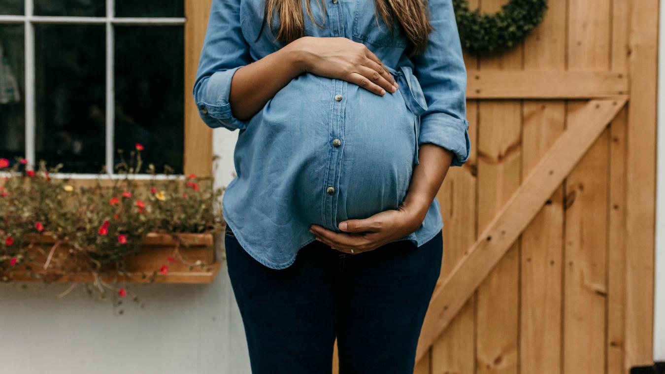 BIZAR. Texaanse vrouw riskeert doodstraf nadat ze zwangere vrouw doodde om haar foetus te stelen