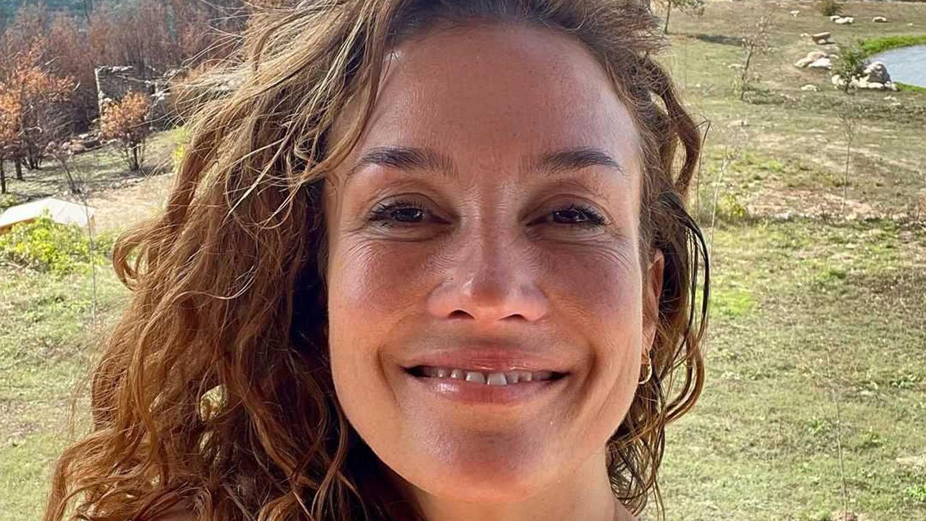 Katja Schuurman verbaast volgers met massagefoto: «Mijn billen zaten vol met onverwerkt verdriet»
