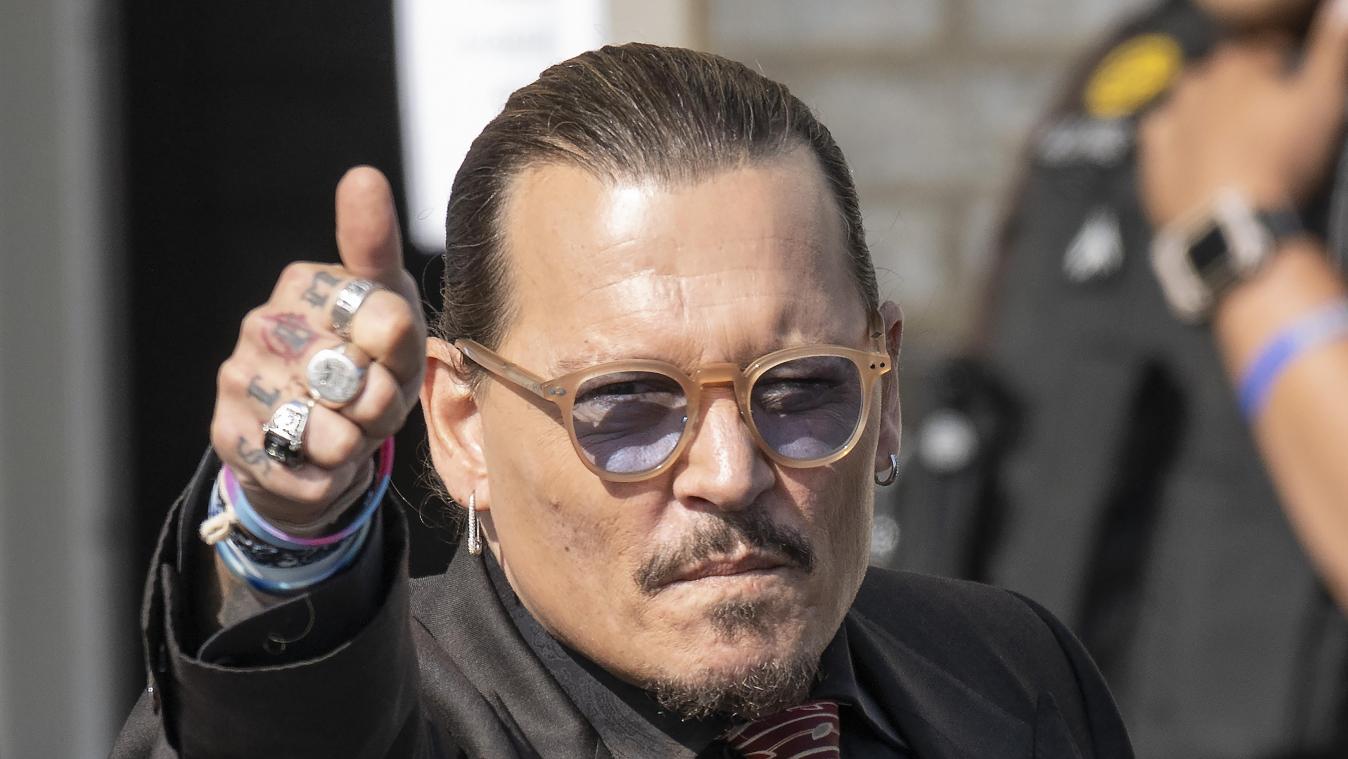 ZIEN. De dramatische trailer van ‘Hot Take: The Depp/Heard Trial’