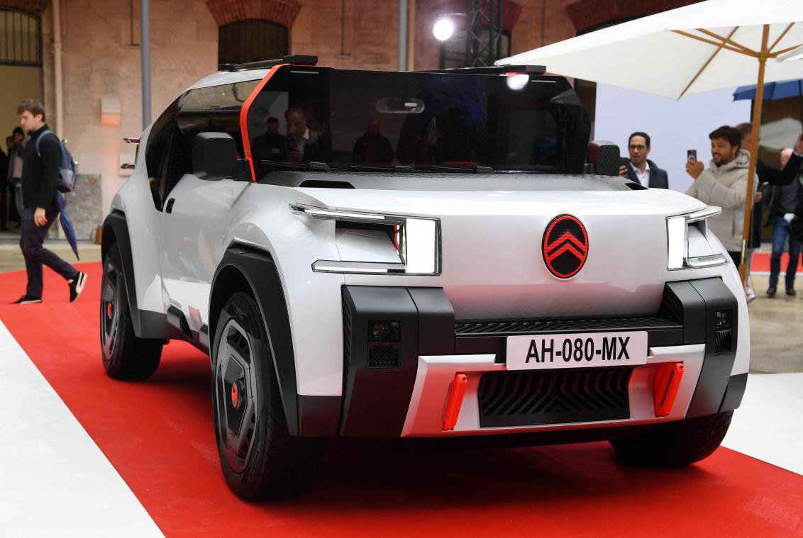 Citroën stelt conceptauto met karton voor: «Ingaan tegen huidige trend van steeds zwaarder vervoer»