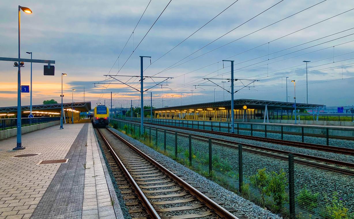 WHAT ABOUT... het spoor? Drie miljard extra om de trein weer op de rails te krijgen