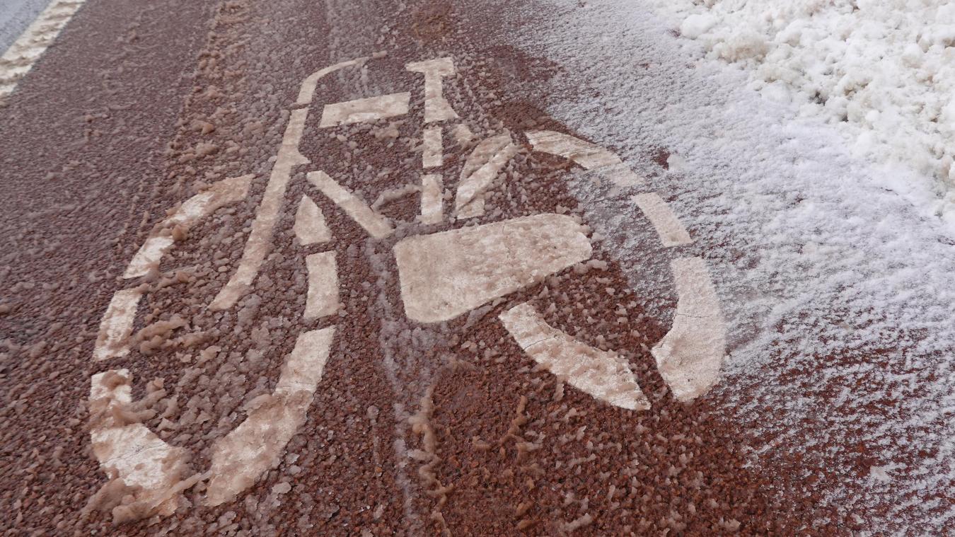 Vanaf vandaag staan 313 strooiwagens en 200 fietspadstrooiers klaar