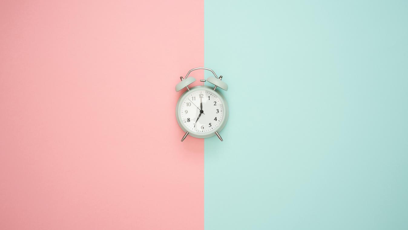 WHAT ABOUT... het winteruur? Wat is het effect van een uur langer slapen?