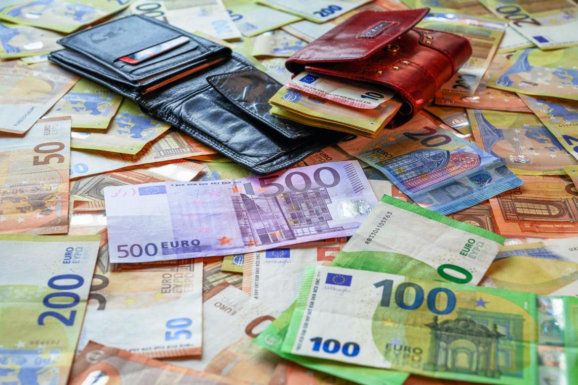 WHAT ABOUT ... de inflatie? Wat doet de inflatie met je loon?