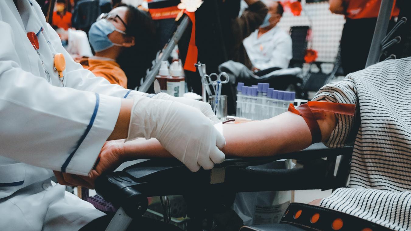 WOW. Voor het eerst transfusie uitgevoerd met rode bloedcellen die in lab werden gekweekt