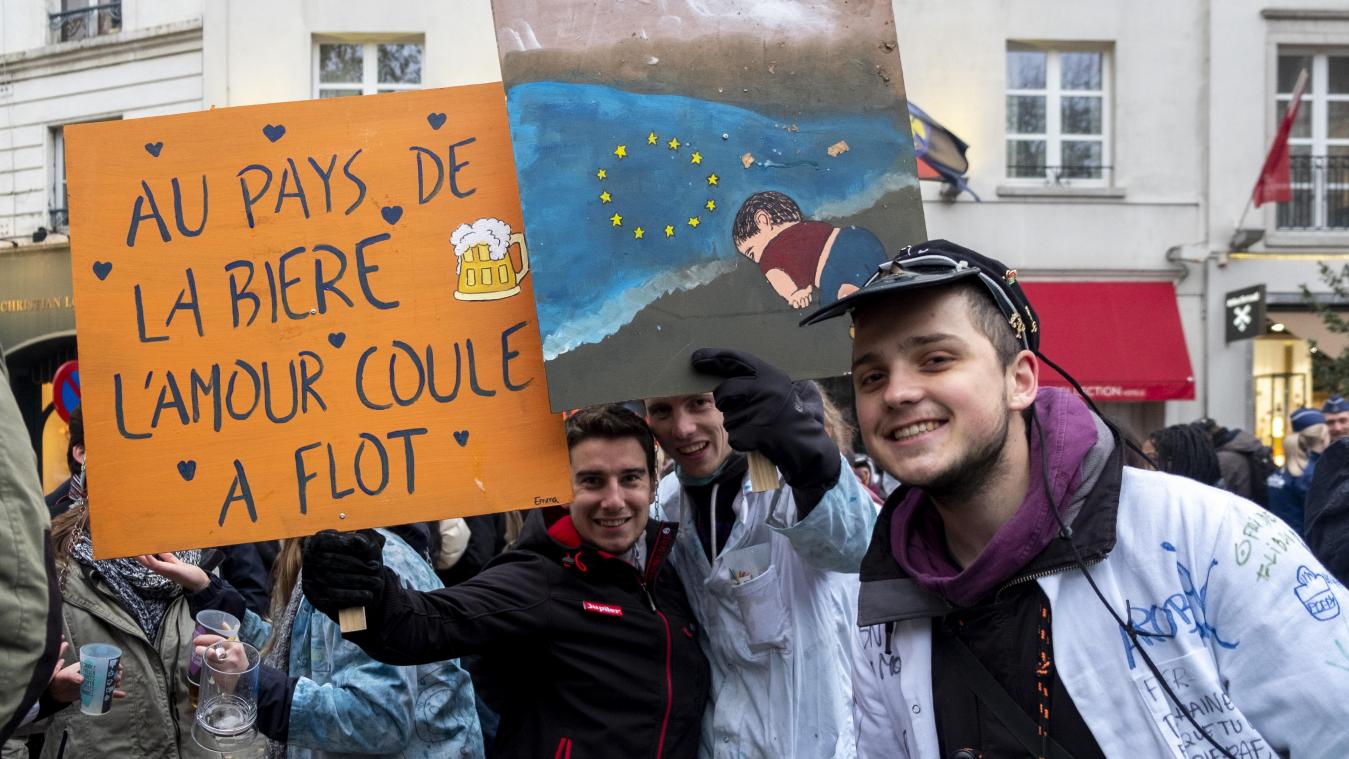 EINDELIJK! Na drie jaar onderbreking vieren VUB- en ULB-studenten opnieuw Saint Vé