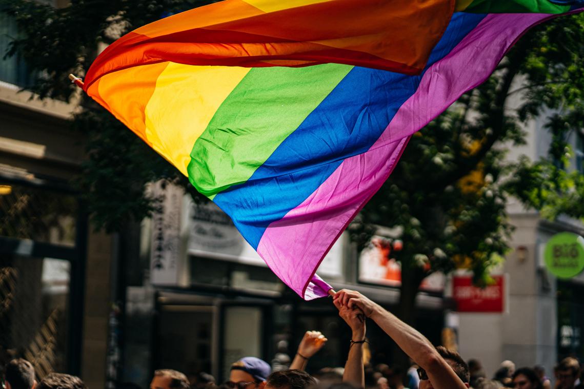 Regering verbiedt conversietherapie voor LGBTQIA+-personen