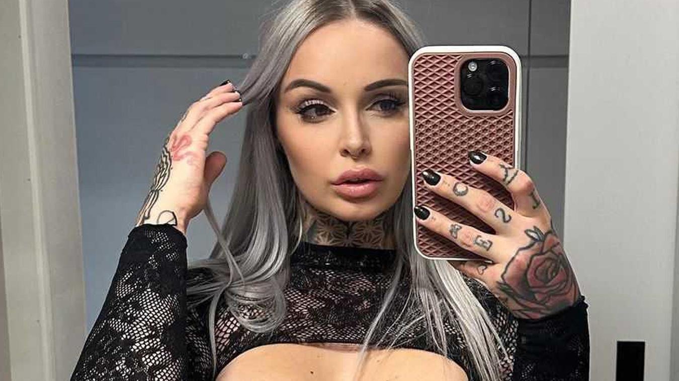‘Temptation’-Pommeline daagt Instagram uit met doorzichtig topje: «Wat een babe!» (foto)
